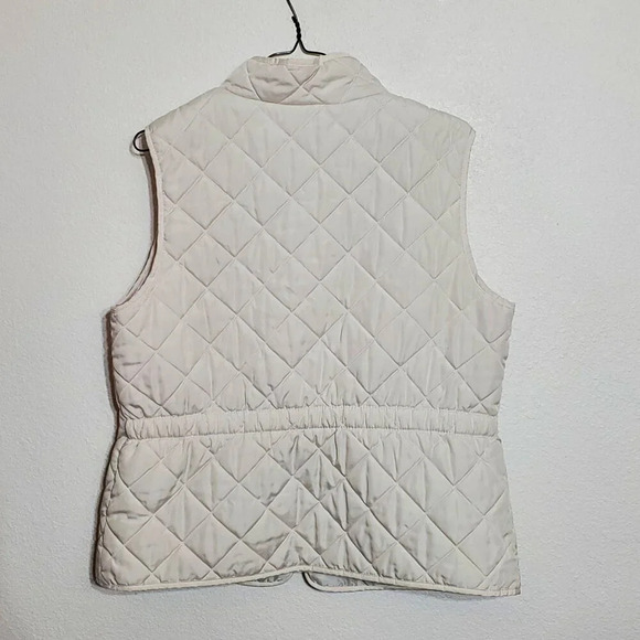 St. Johns Bay Womens Quilted Puffer Vest Large off white 2 Pockets Gold Zip - Picture 2 of 7